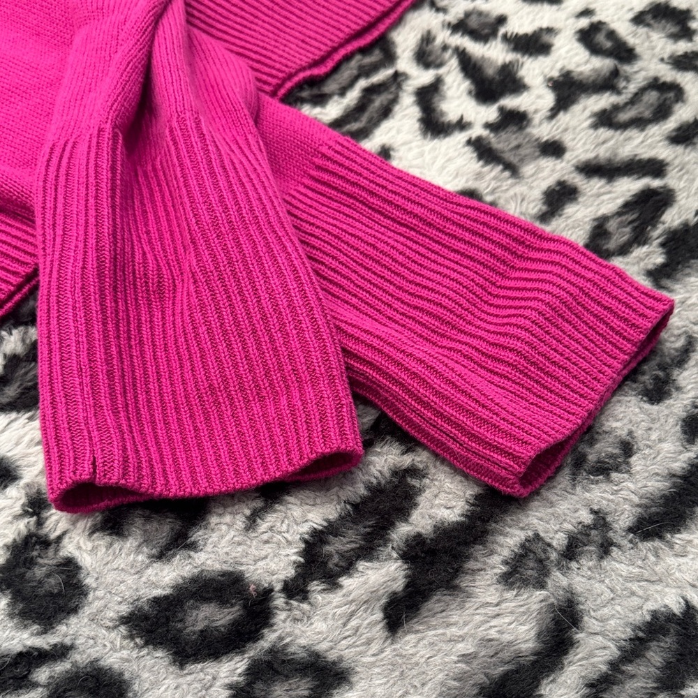 GAP Bright Fuchsia Crewneck Sweater - Picture 5 of 6